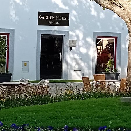 Garden House Fundao Hotell Exteriör bild